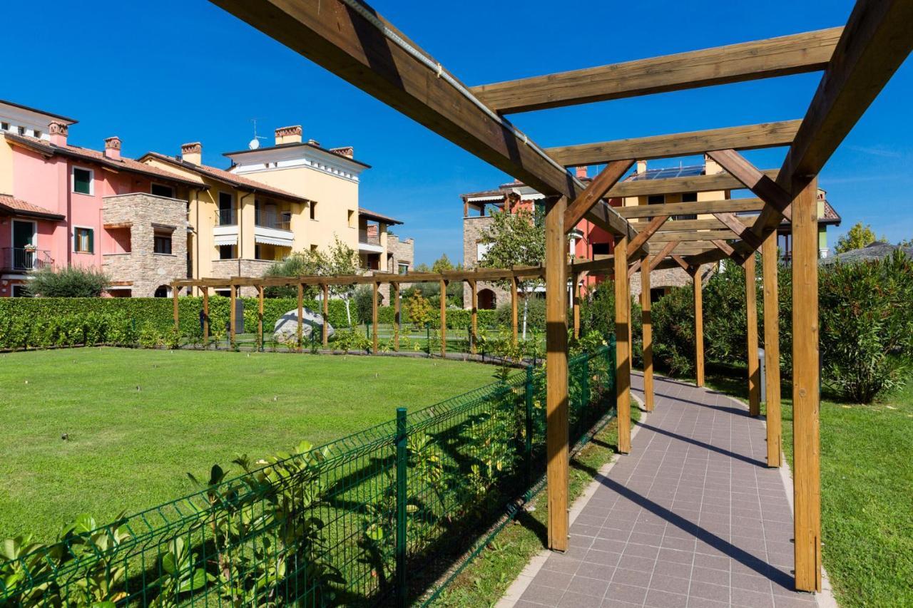 Appartamento Essenza Sirmione Exterior foto